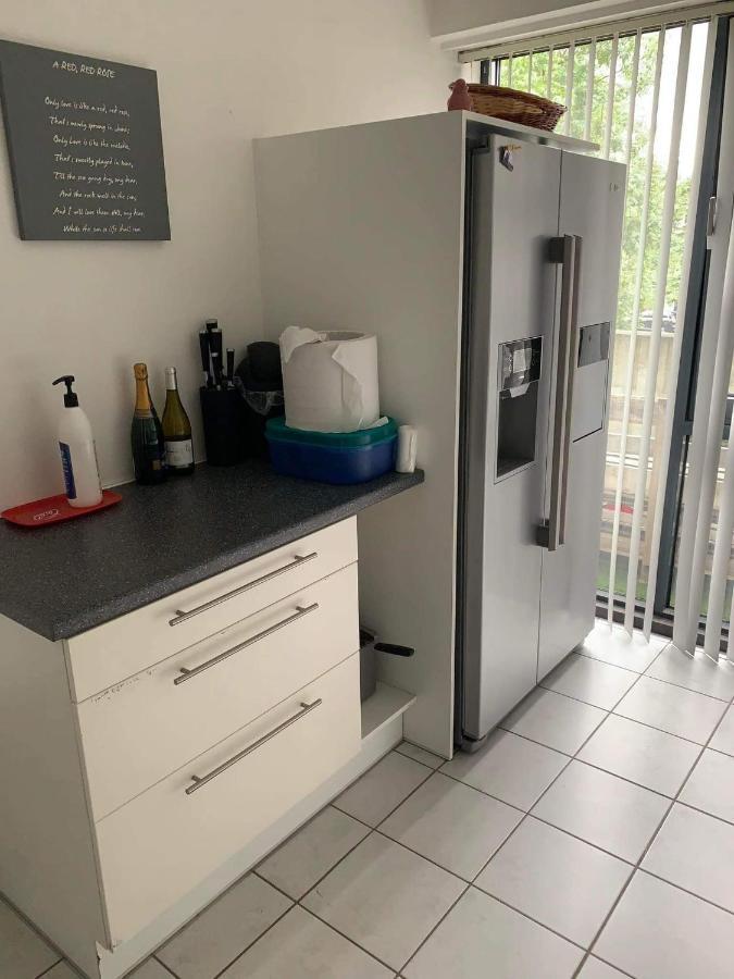 Okapi Apartment Хале Екстериор снимка