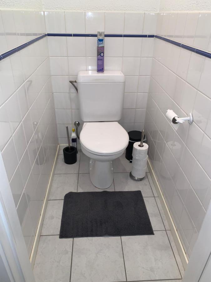 Okapi Apartment Хале Екстериор снимка