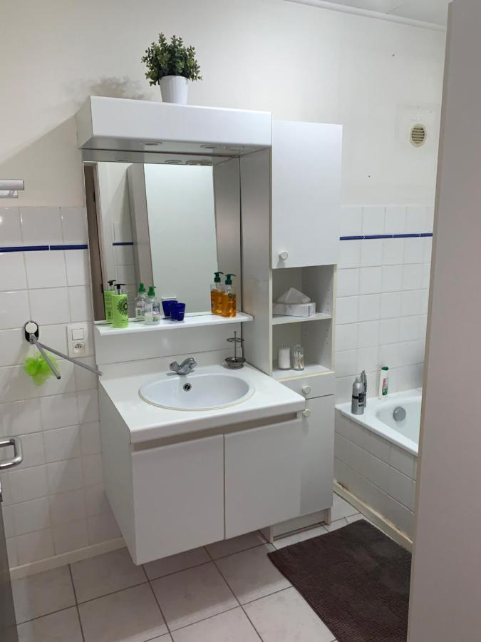 Okapi Apartment Хале Екстериор снимка