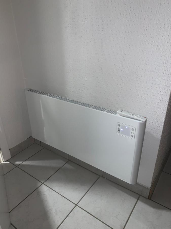 Okapi Apartment Хале Екстериор снимка