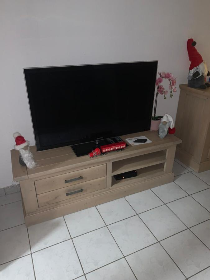 Okapi Apartment Хале Екстериор снимка