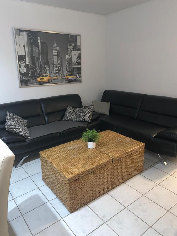 Okapi Apartment Хале Екстериор снимка